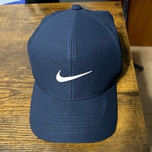 Nike hat. Fitted. Classic 99.